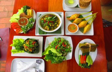 5 must-try cuisines in Laos
