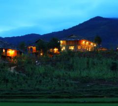 Mucangchai trekking tour 
